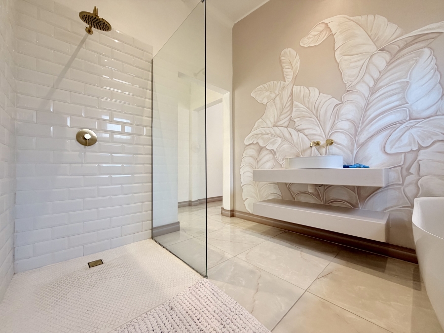 4 Bedroom Property for Sale in Vermont Western Cape